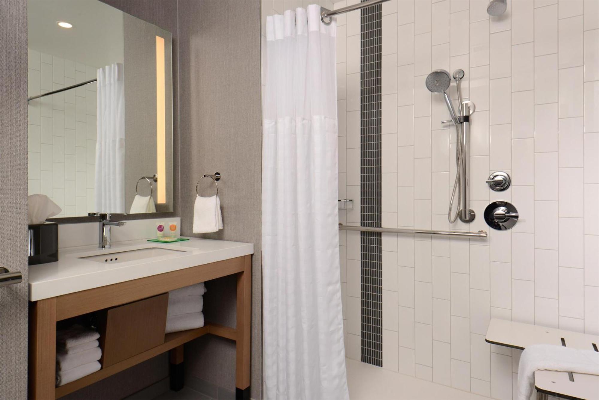 Hyatt Place Pena Station/Denver Airport Eksteriør bilde