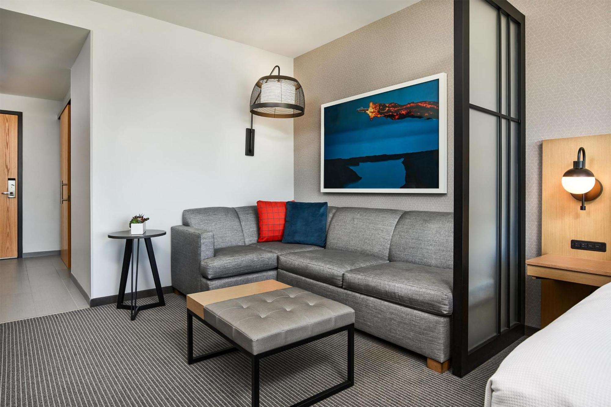 Hyatt Place Pena Station/Denver Airport Eksteriør bilde